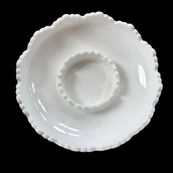 Vintage Fenton Glass Ashtray MCM White Scalloped Chip and Dip Bowl Hobnail Vtg - Picture 9 of 12